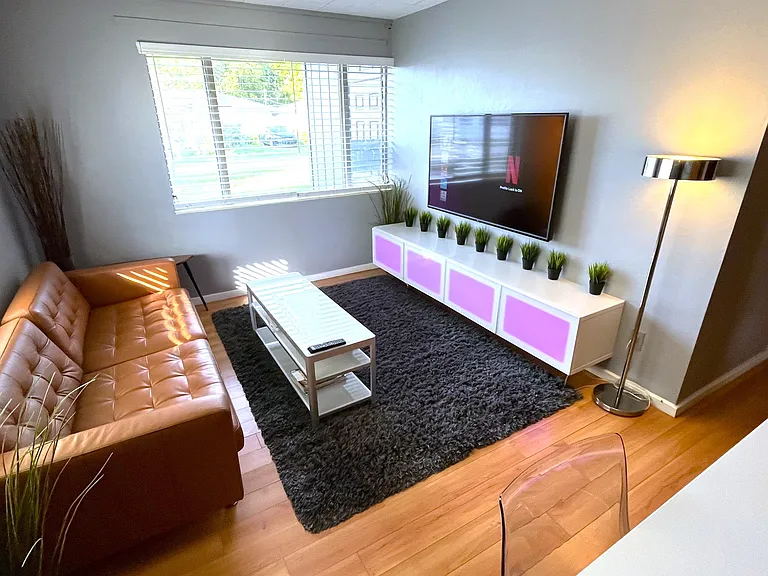 346 Clifton Ave — Photo 12
