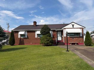 703 Poplar St, Kenova, WV 25530