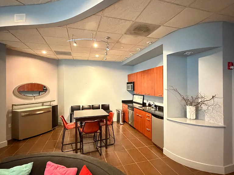 159 Denny Way #302 — Photo 10