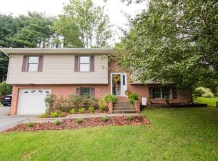 165 Hillside Dr, Abingdon, VA 24210