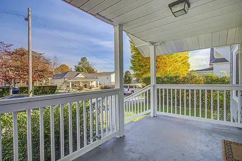 307 Hamilton St — Photo 7