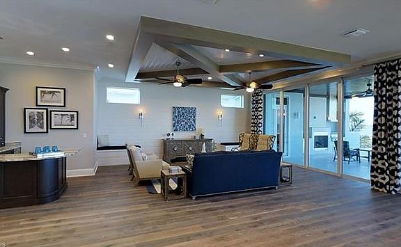 5th image of 7822 Estero Blvd