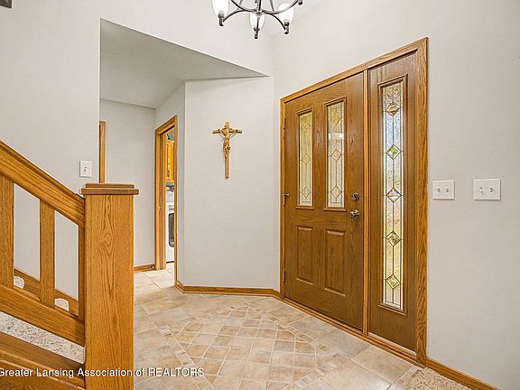 3rd image of 4531 San Gabriel