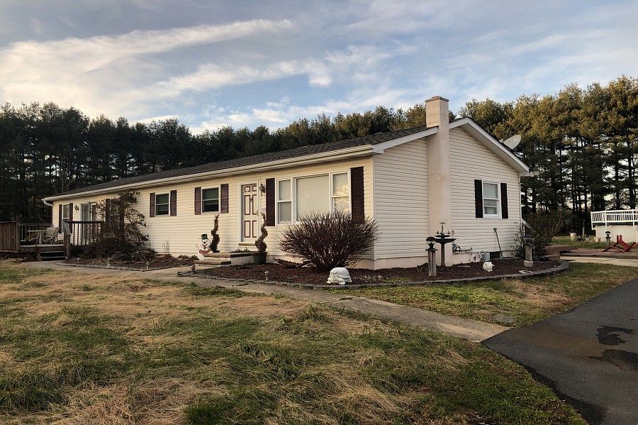 2nd image of 95 Starling Ln