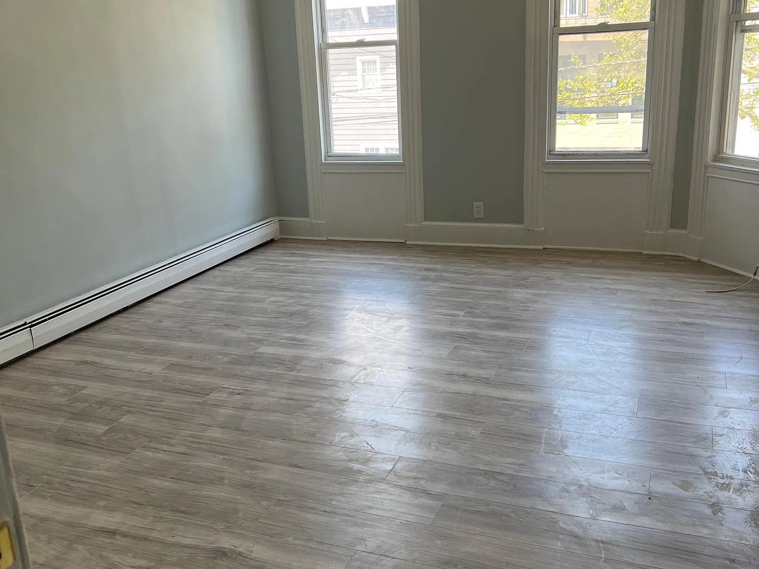 1 bed, 800 sqft, $1,950 — Photo 2