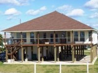 118 Jolly Boat Ln, Surfside Beach, TX 77541