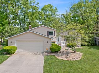 3714 Wood Trail Dr, Mason, OH 45040