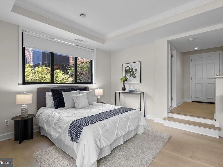 1080 Wisconsin Ave NW #1003 — Photo 15