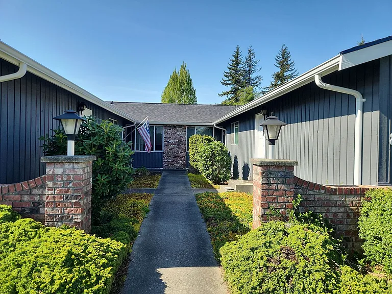 801 Drayton St — Photo 7