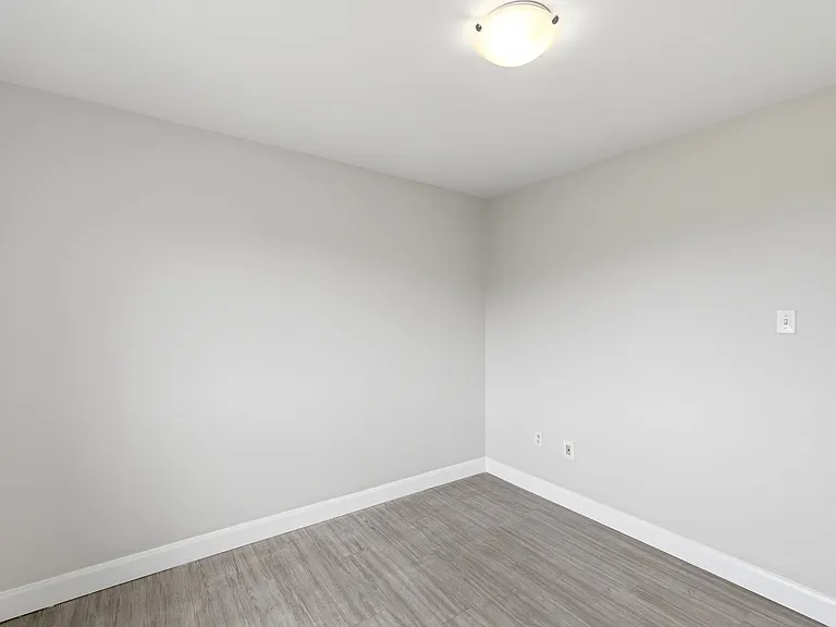 99 Cartier Rd — Photo 22