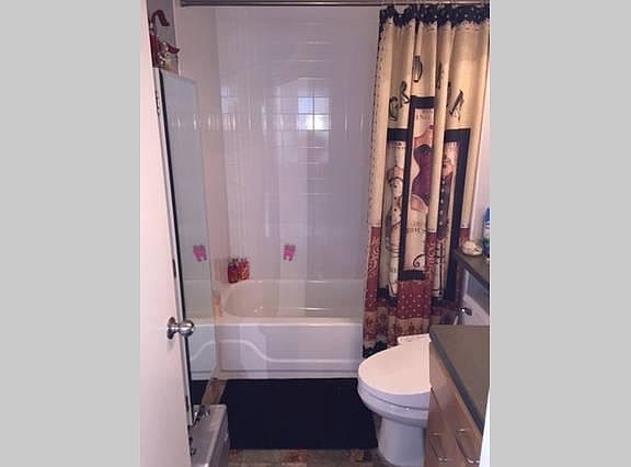 2nd image of 226 N Clinton St APT 205