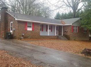 326 Remsdale Rd, Toccoa, GA 30577