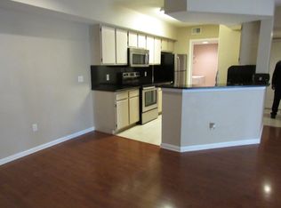 713 Crest Pines Dr APT 211, Orlando, FL 32828