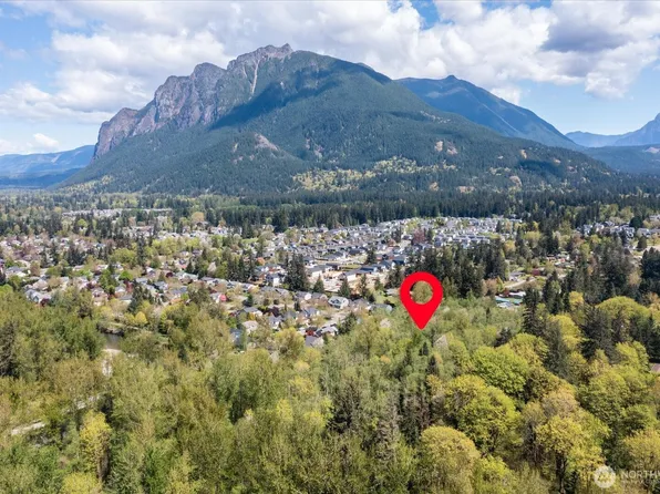 0 XXX Mountain View Boulevard SE, North Bend, WA 98045