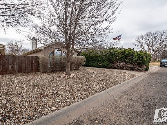 3rd image of 4125 Green Meadow Dr