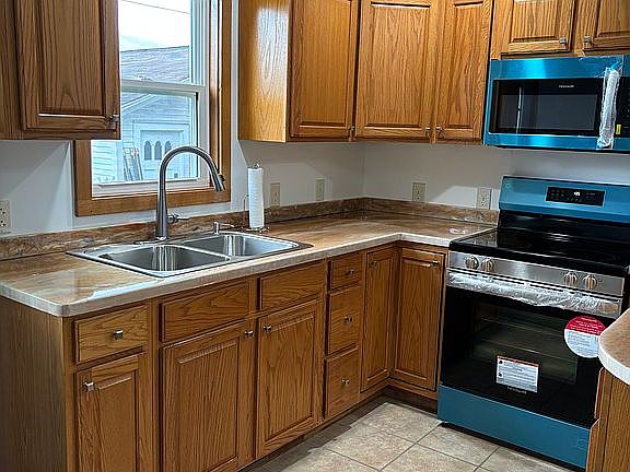 New Frigidaire SS appliances