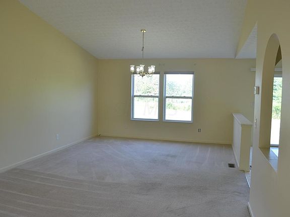 2nd image of 1825 Milridge Ct