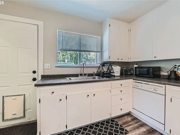 1643 NE 74th Ave #0