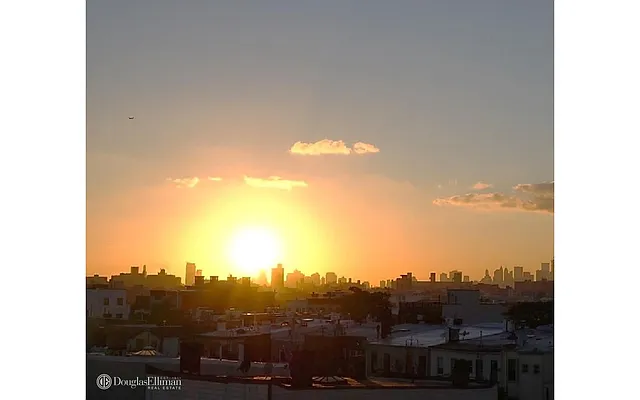 Sold by Douglas Elliman | media 24