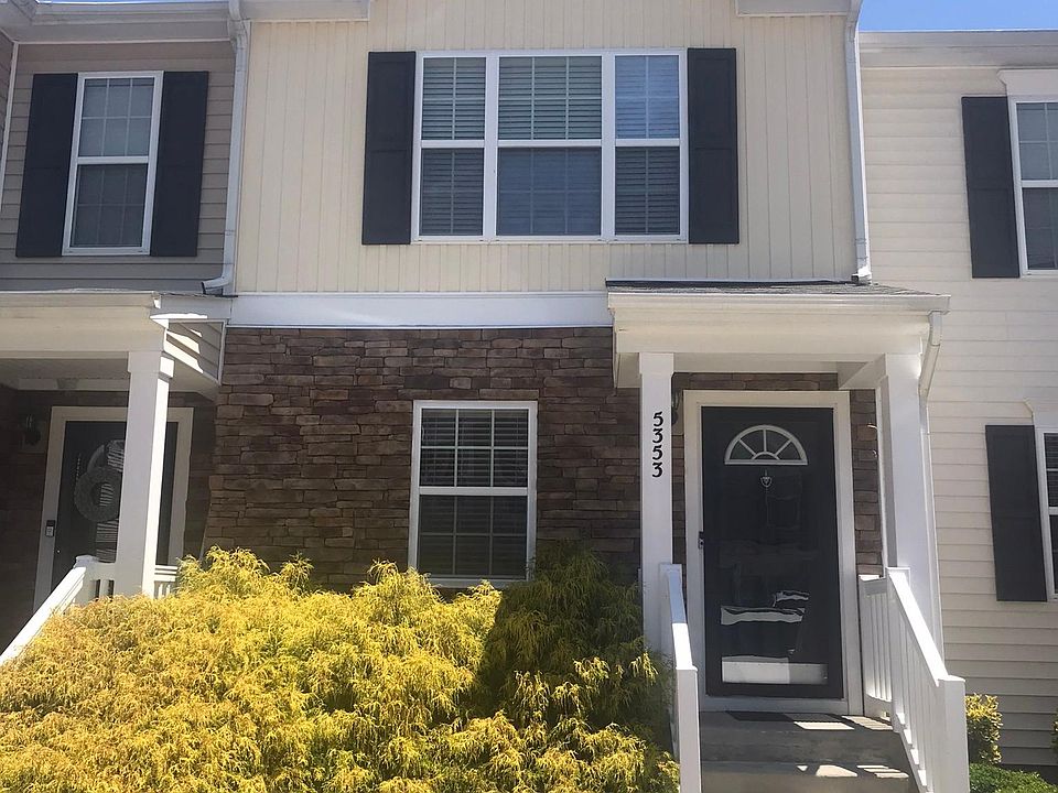 Front has 2 assigned parking spaces.