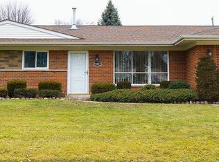 34623 Jerome St, Chesterfield, MI 48047