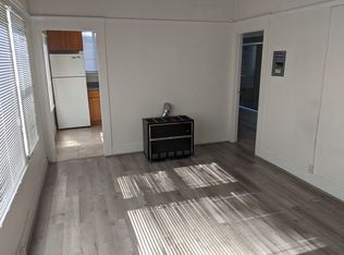 849 Santa Clara Ave #C, Alameda, CA 94501