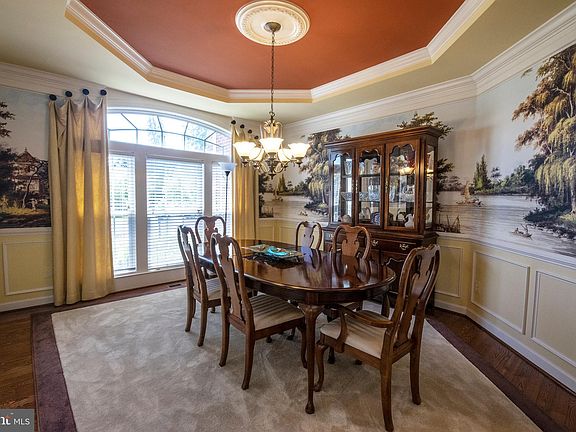 5th image of 1304 Preserve Ln