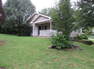 440 Cloverdale Ave, Cincinnati, OH 45246