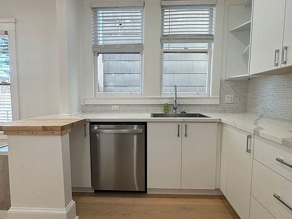 5th image of 1225 Clay St #5