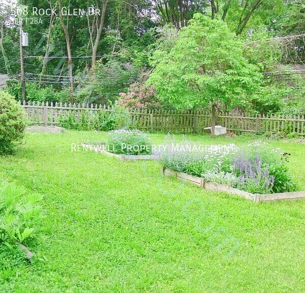 508 Rock Glen Dr — Photo 2