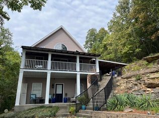 301 Jimmy Reneau Rd, Celina, TN 38551