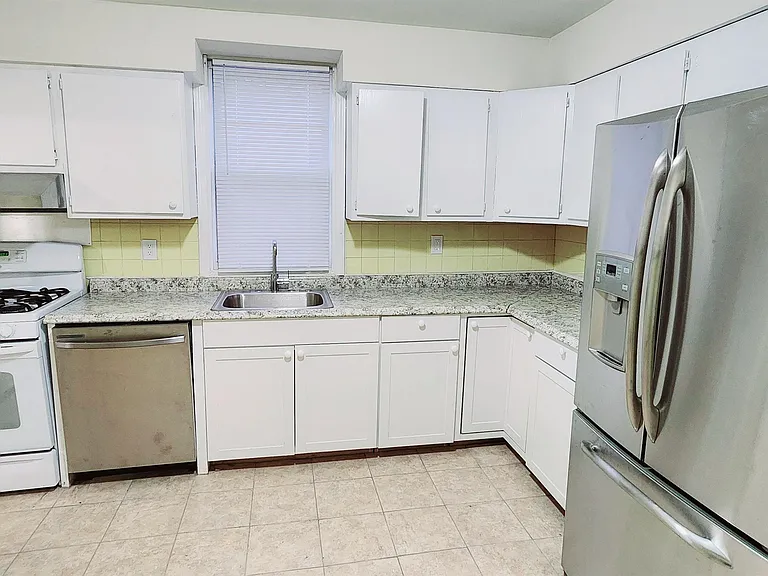 190 South St #1 — Photo 4