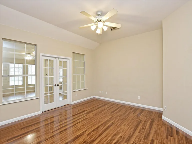 13220 Villa Park Dr — Photo 21