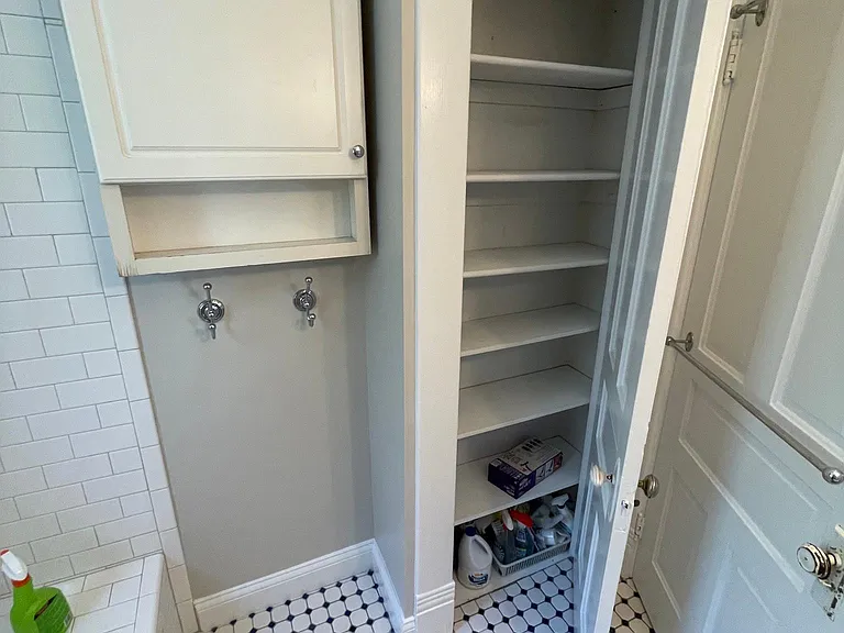 3881 Isabella Ave #2 — Photo 7