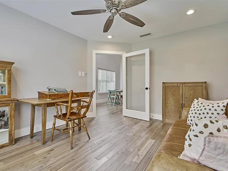 38 E Gaslight Pl — Photo 15