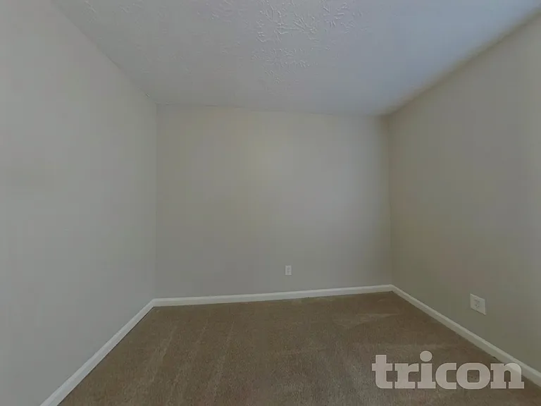 5733 Partin Ln — Photo 12