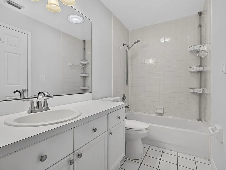 12708 Shoreline Dr #F — Photo 25