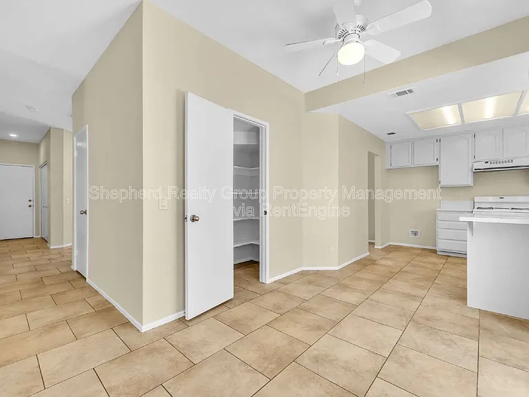 19944 Westerly Dr — Photo 10