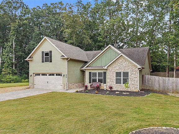 2nd image of 59 Arbor Point