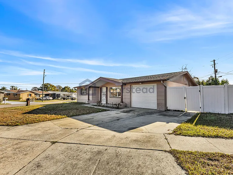 5108 Sandalwood Dr — Photo 1