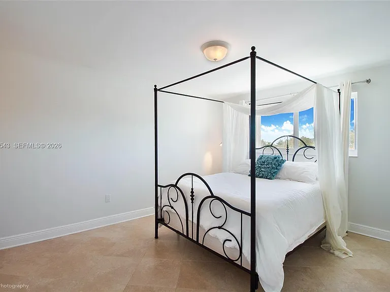 1612 Jefferson Ave #Penthouse 03 — Photo 8
