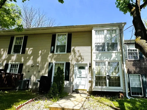 305 Middleton Pl, East Norriton, PA 19403