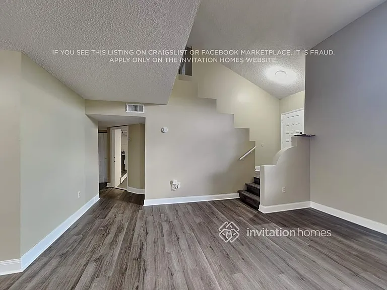10420 SW 67th St — Photo 6