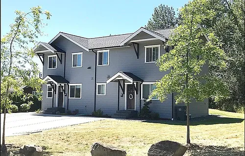 2633 Lincoln St #2633 Photo 1