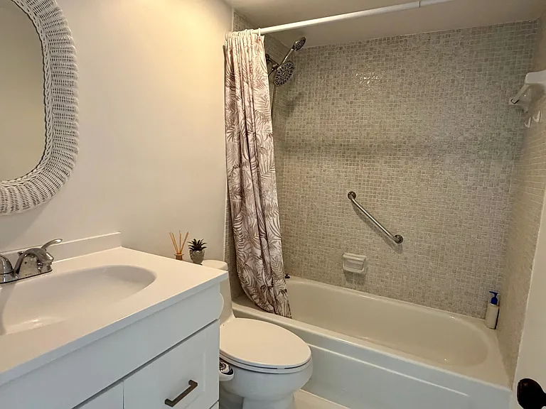 3000 Riomar St #703 — Photo 11