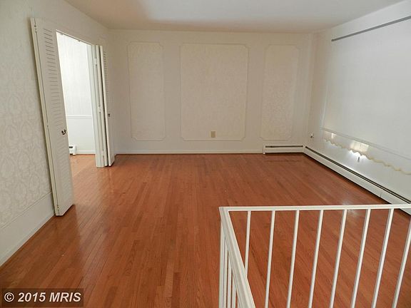 5th image of 3098 Acorn Ct