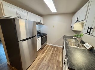 116 Capitol View Ter APT 2, Madison, WI 53713