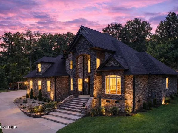 5024 Skyview Dr, Knoxville, TN 37917