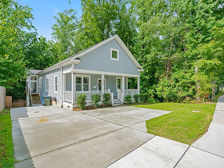606 E Geer St — Photo 33
