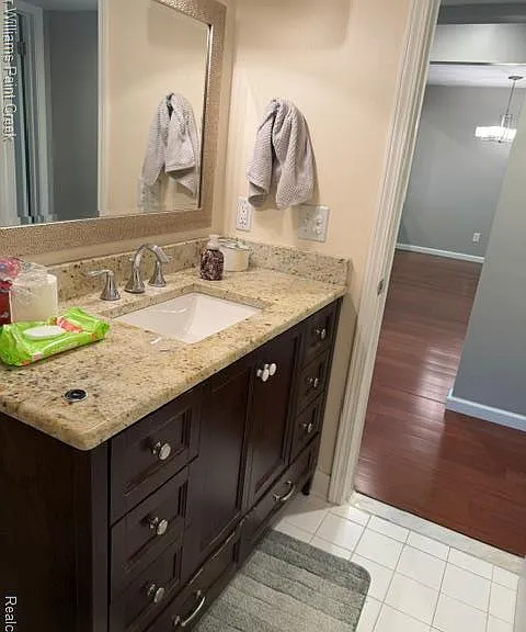 42630 Plymouth Hollow Dr — Photo 10